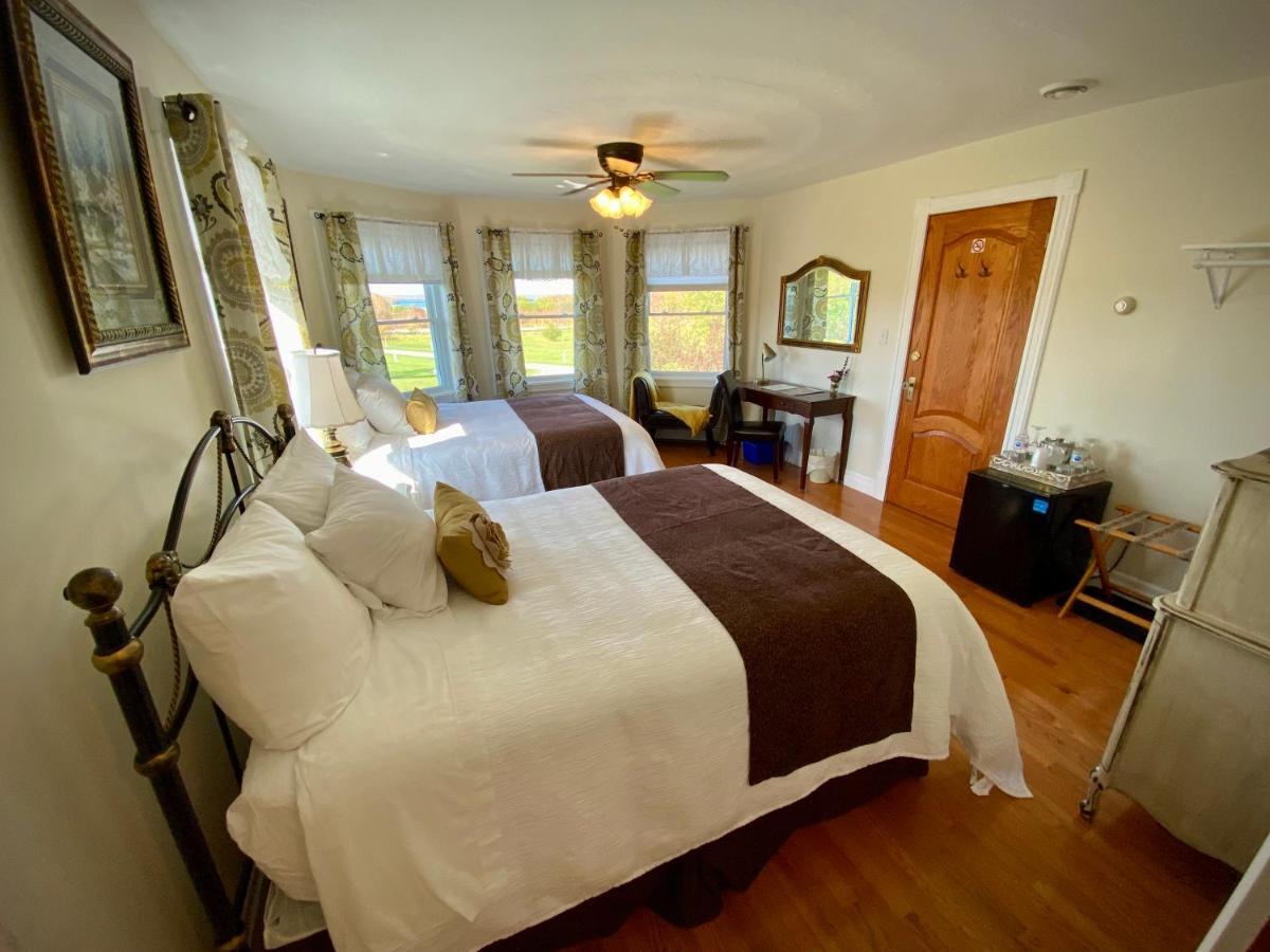 Twin Peaks B&B Mindemoya Rum bild